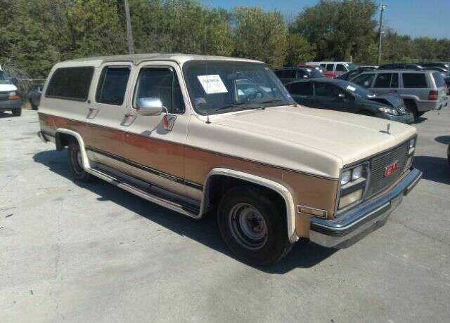 GMC Suburban