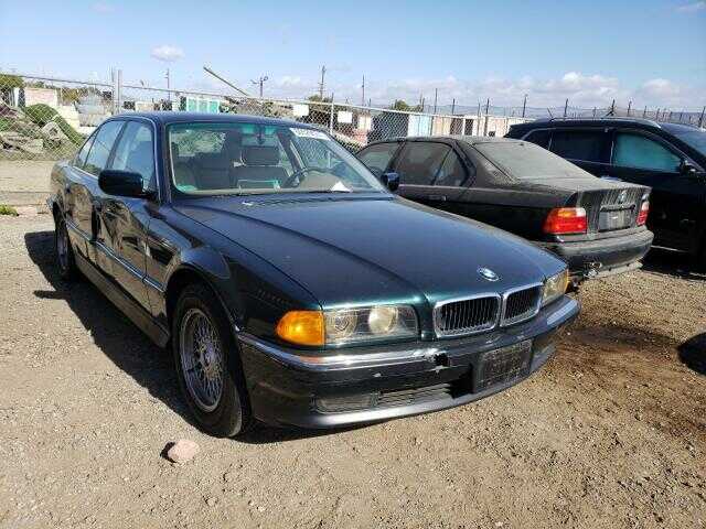 BMW 740i
