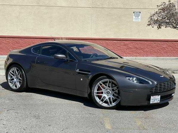 Aston Martin V8 Vantage