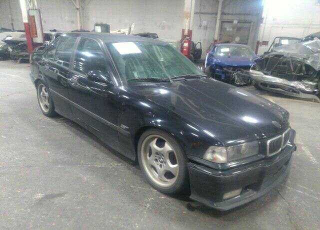 BMW 325i