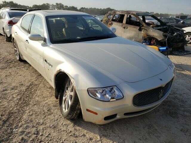 Maserati Quattroporte
