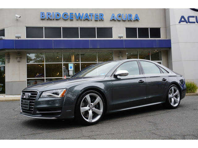 Audi S8