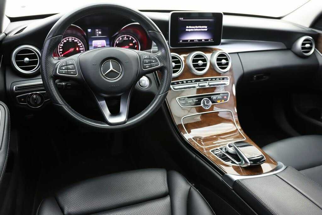 2016 Mercedes-Benz C-Class