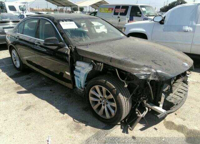 BMW 740i