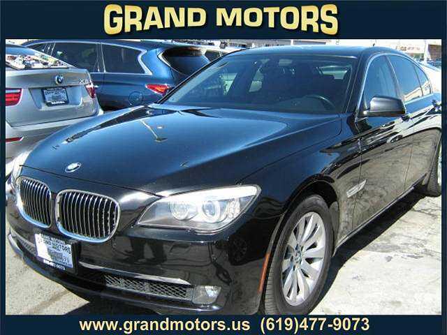 BMW 750i