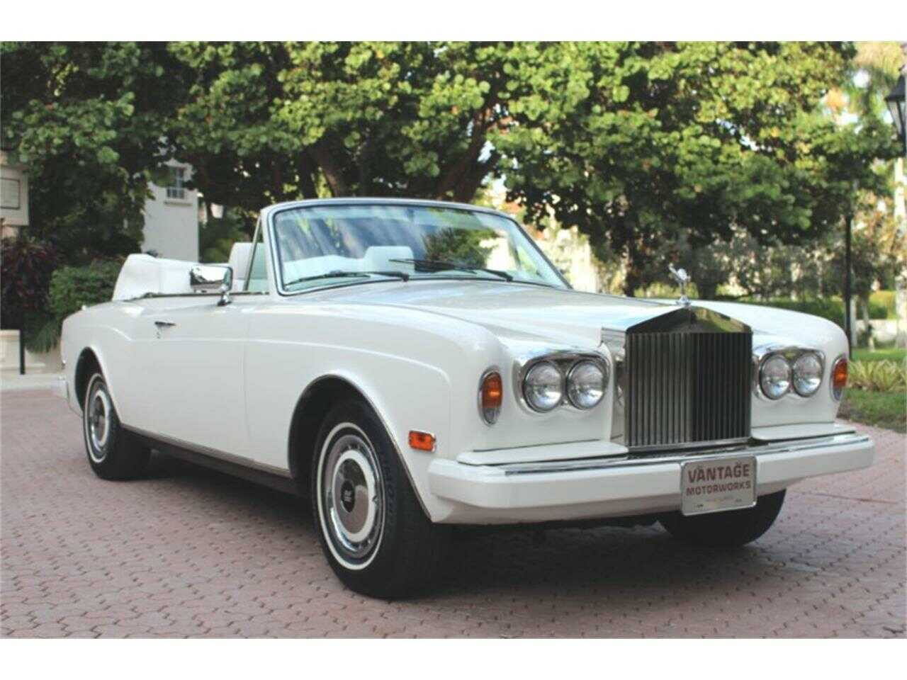 Rolls-Royce Corniche