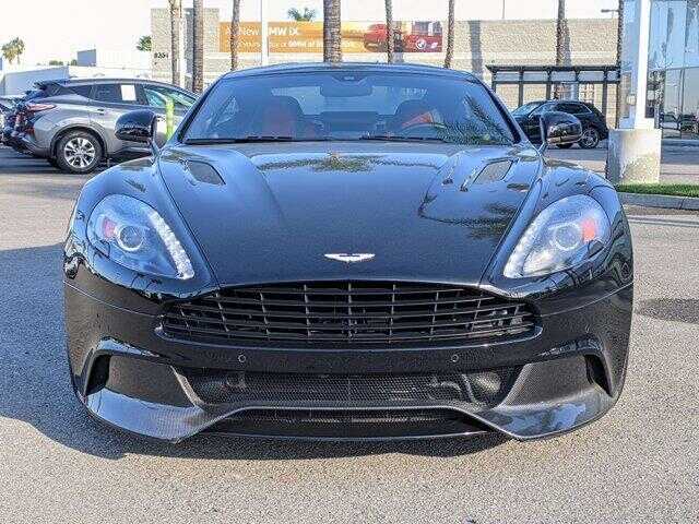 Aston Martin Vanquish
