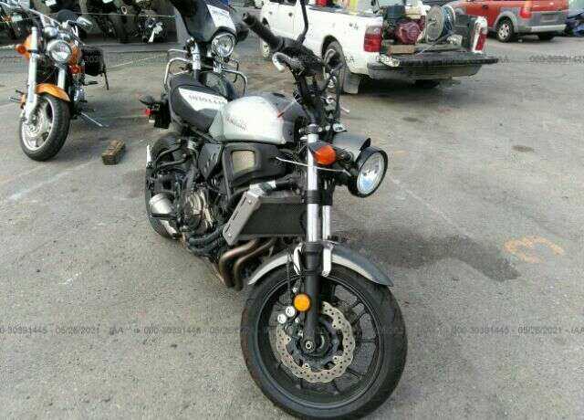 YAMAHA