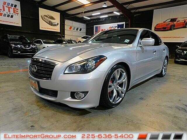 Infiniti M56