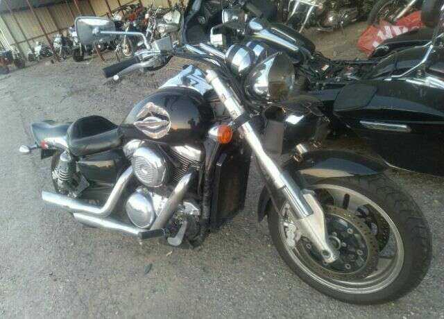 Suzuki VZ1600