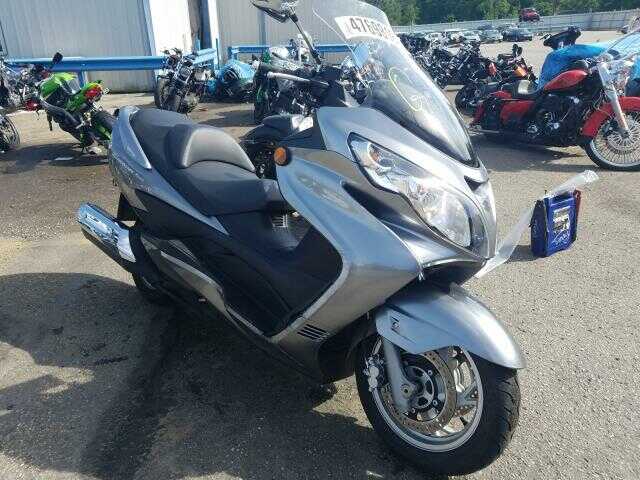 Suzuki AN400