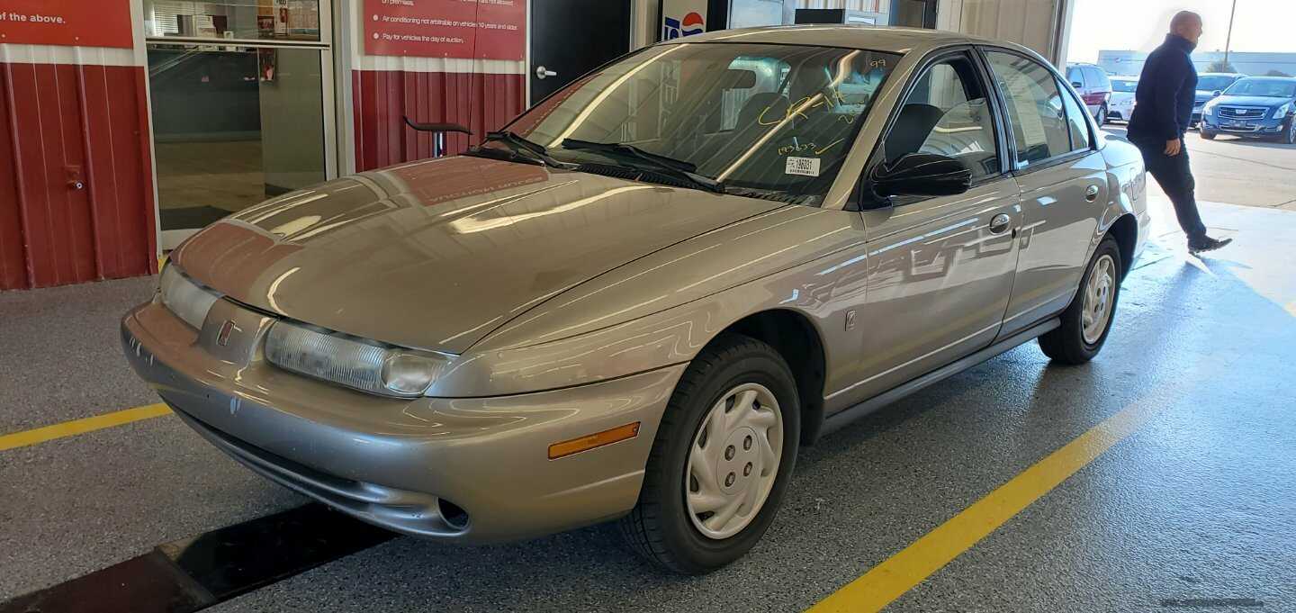 Saturn SL
