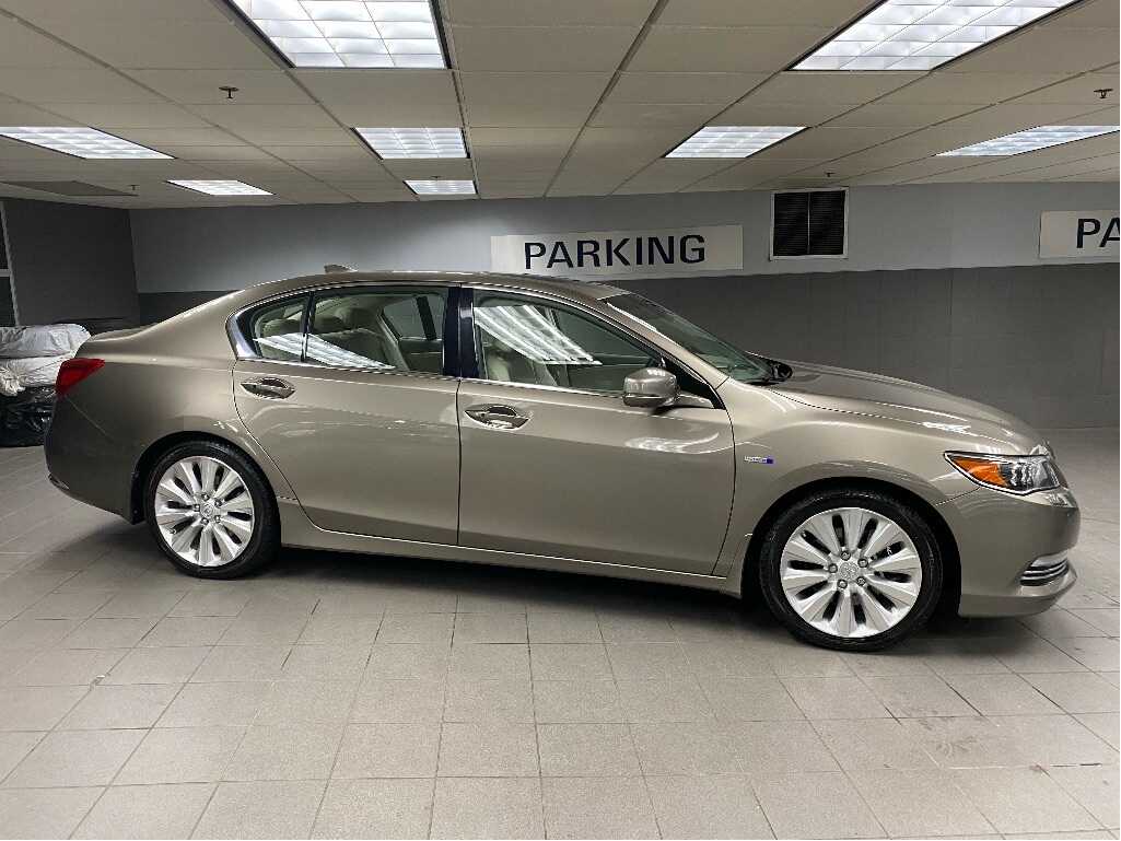 Acura RLX