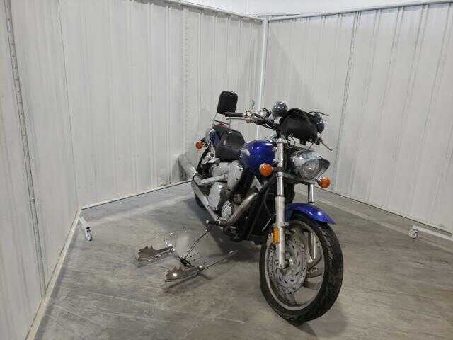 Honda VTX1300C (VTX)