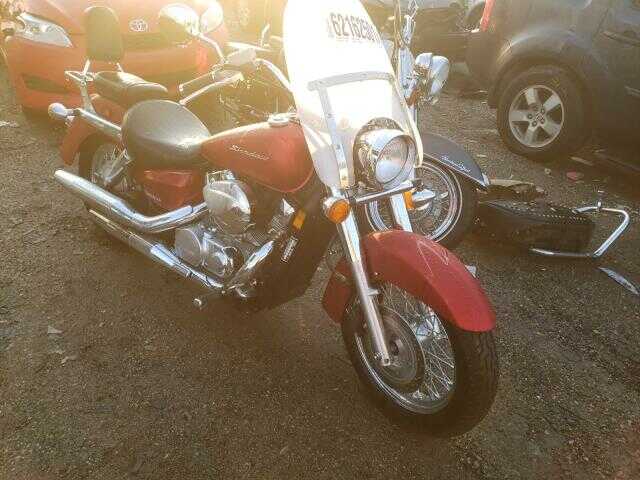Honda VT750 (Shadow Aero)