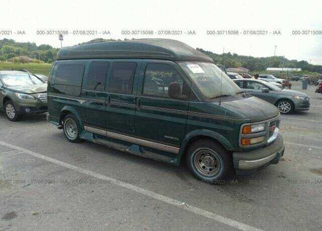 GMC Savana