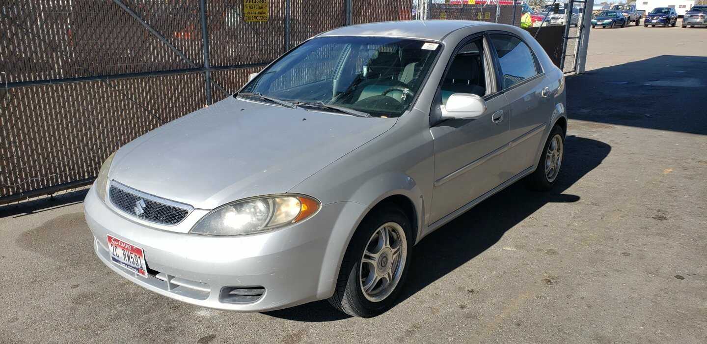 Suzuki Reno