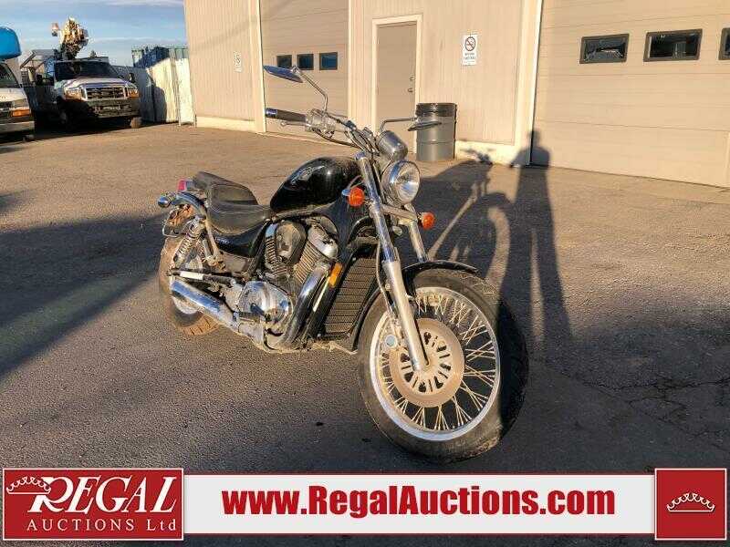 Suzuki VS800