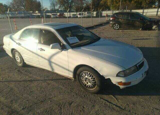 Mitsubishi Diamante