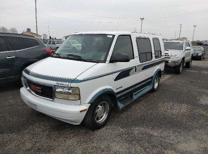 GMC Safari