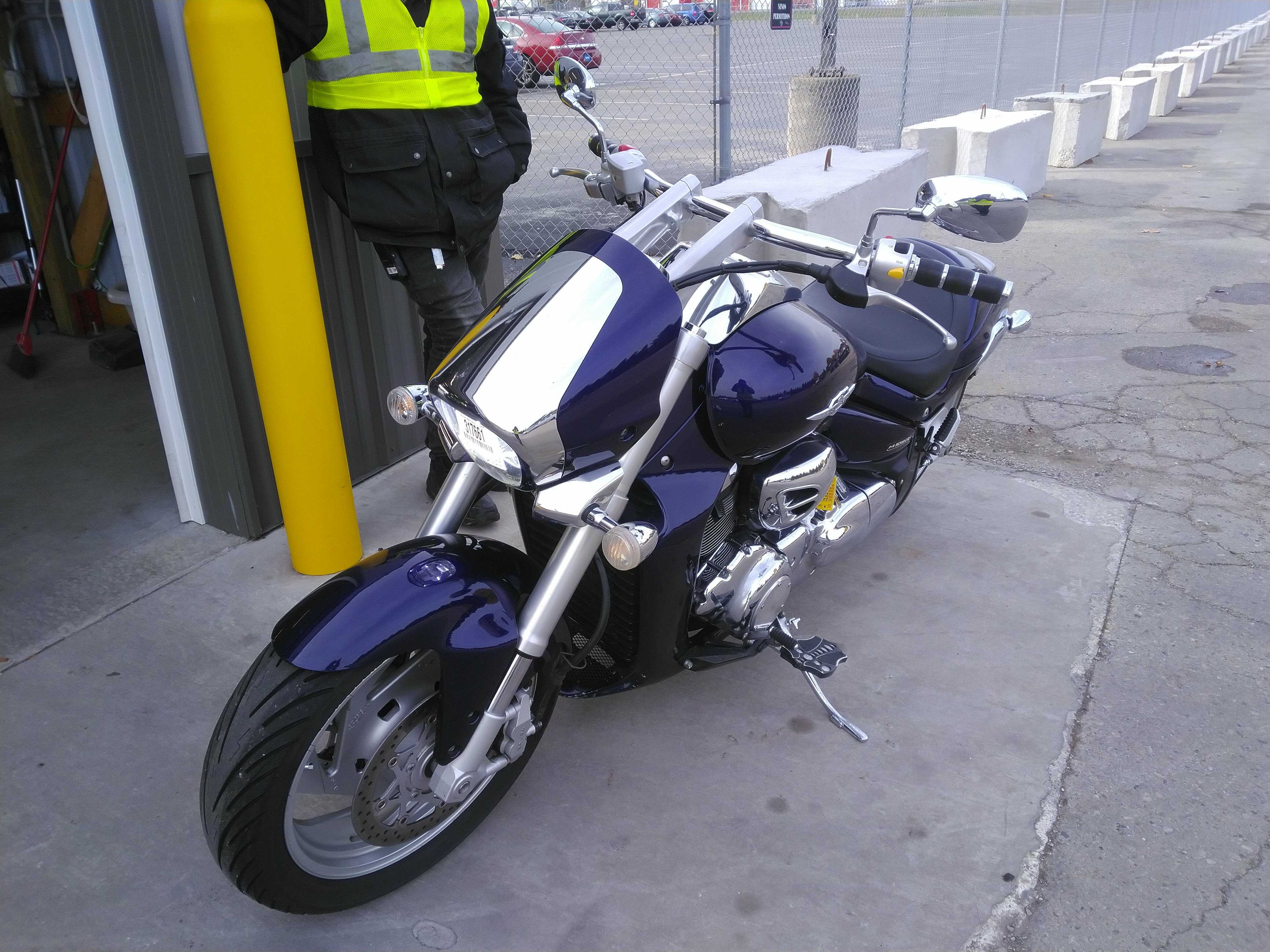 Suzuki VZR1800