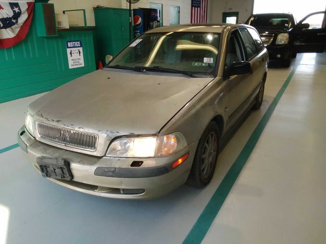 Volvo V40