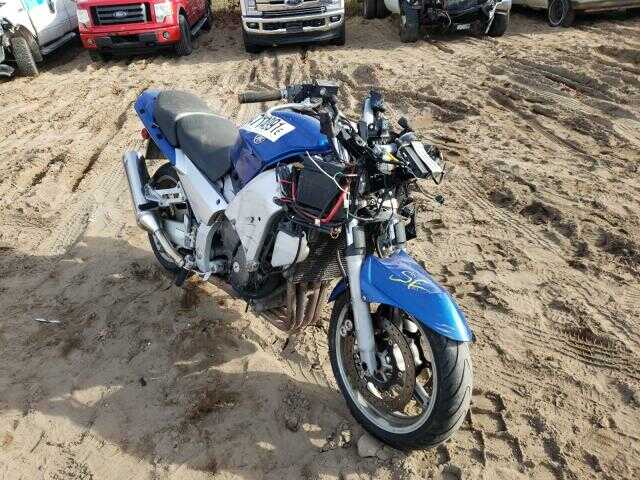 YAMAHA