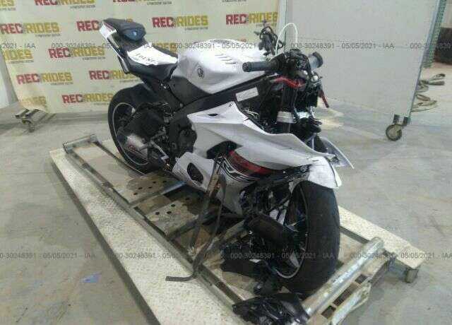 YAMAHA