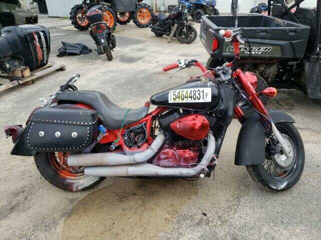 Honda VT750 (Shadow Aero)
