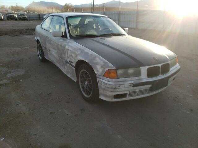 BMW 318iS