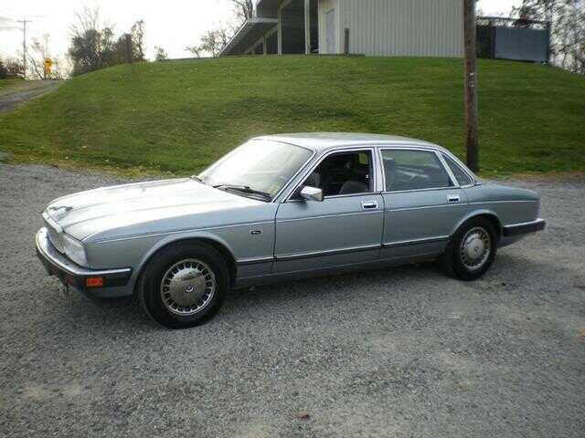 Jaguar Vanden Plas
