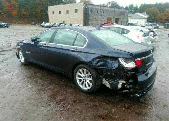 BMW 740Li