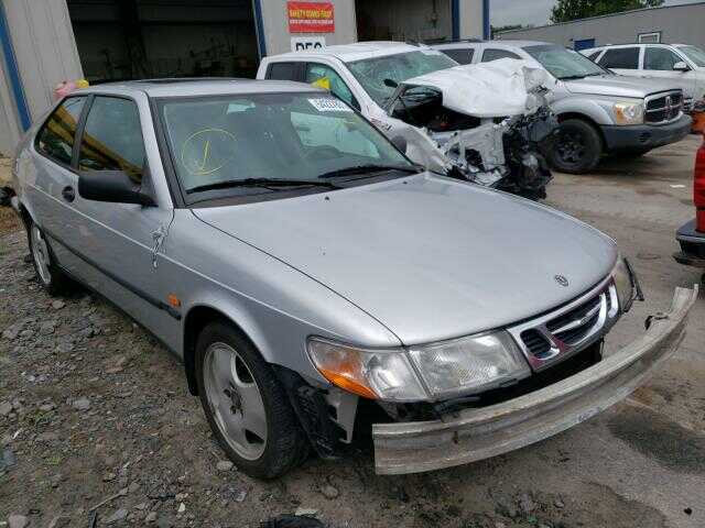 Saab 900
