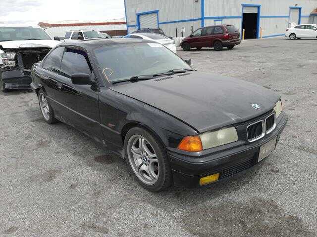 BMW 325iS