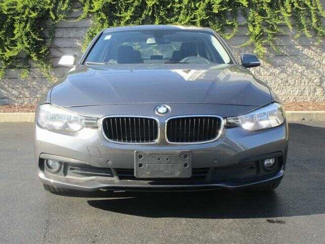 2016 BMW 320i
