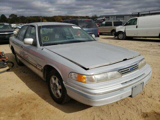 Ford Crown Victoria