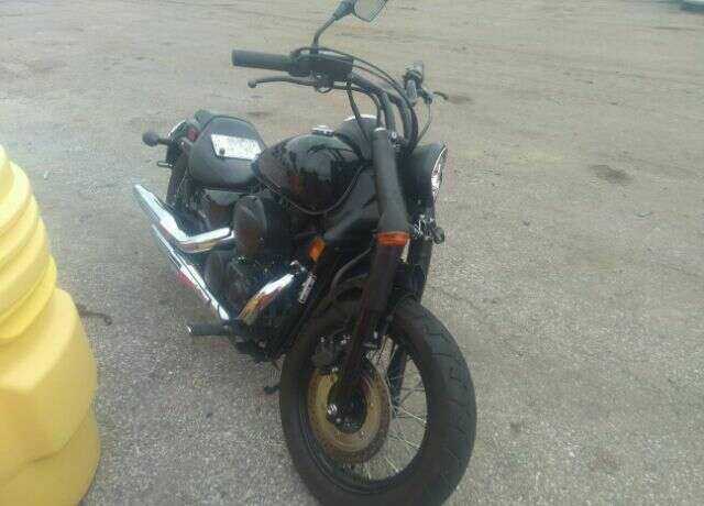 Honda VT750 (Shadow Phantom)