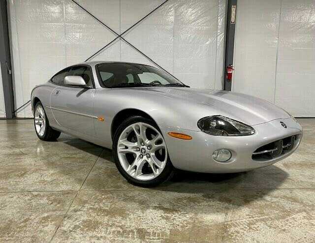 Jaguar XK8