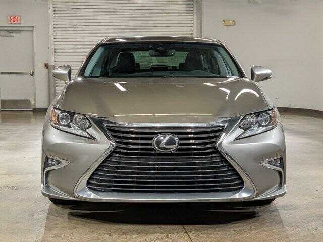 2018 Lexus ES