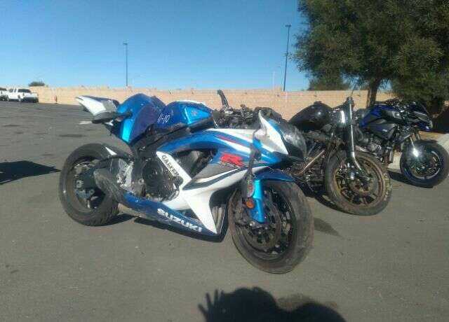 Suzuki GSX-R750