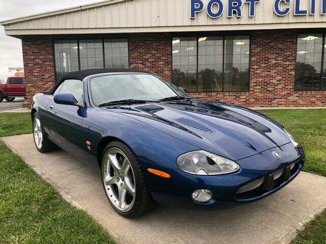 Jaguar XKR