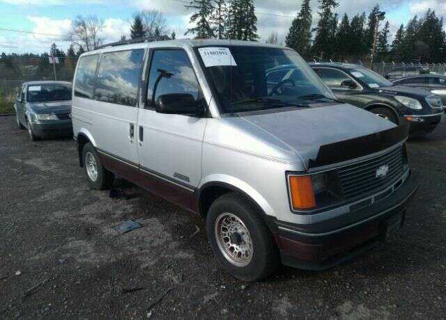 Chevrolet Astro Van