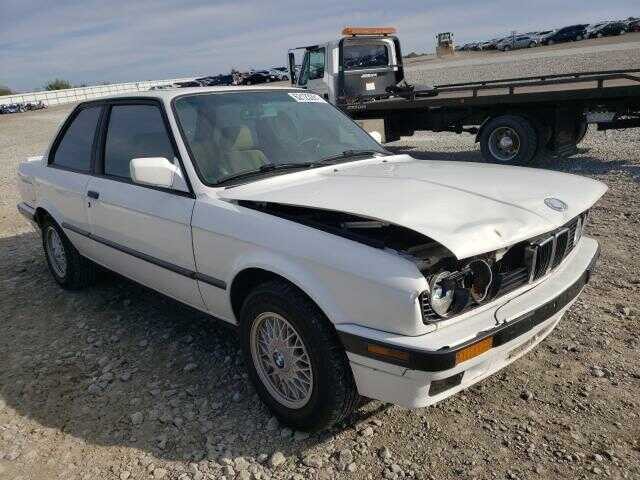 BMW 318iS
