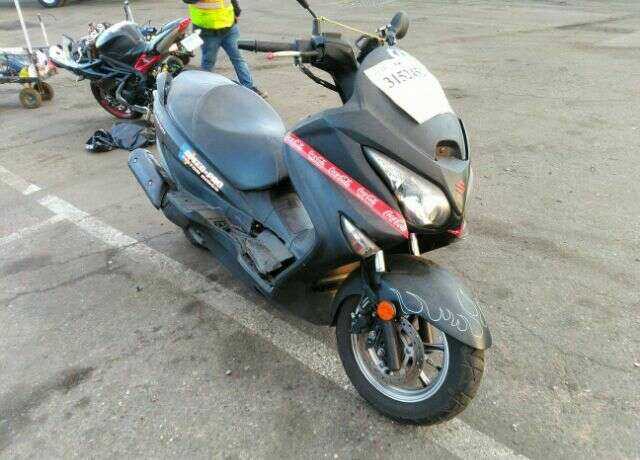 Suzuki UH200L