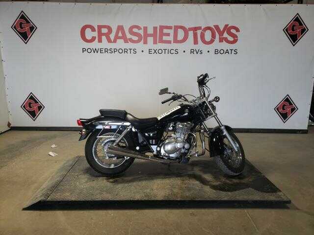 Suzuki GZ250
