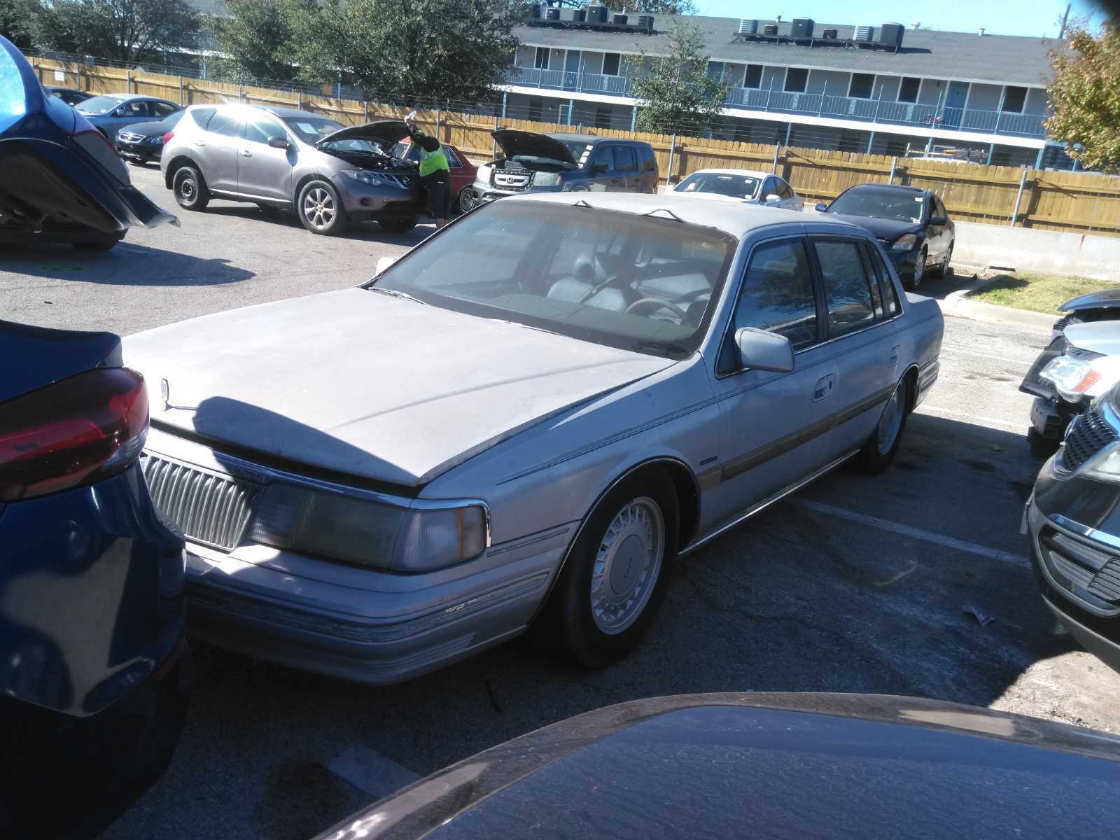 Lincoln Continental