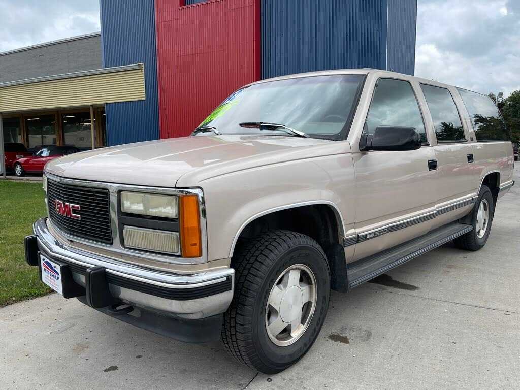 GMC Suburban