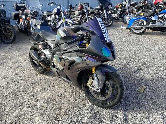 BMW S 1000 RR
