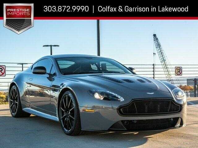 Aston Martin V12 Vantage