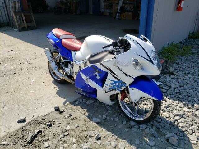 Suzuki GSX1300R
